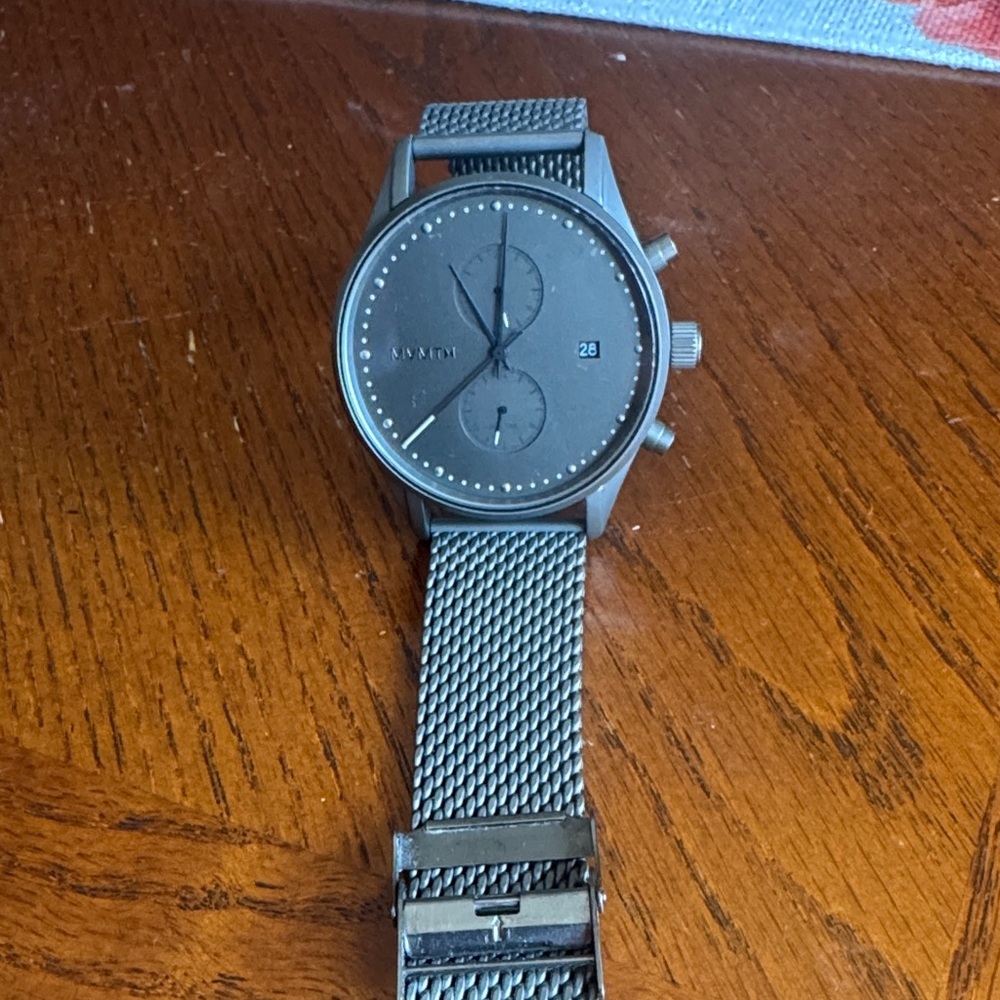 Black Mesh Strap Watch no box available